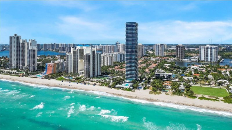 Comprar apartamento en Regalia PH-43