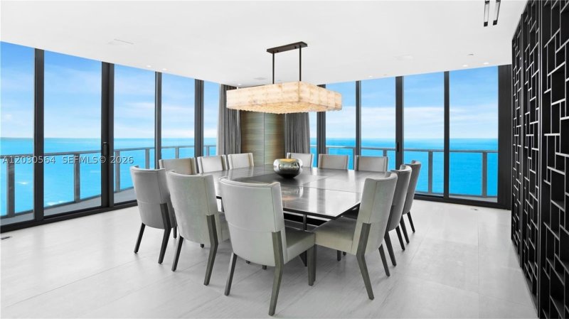 Comprar apartamento en Regalia PH-43