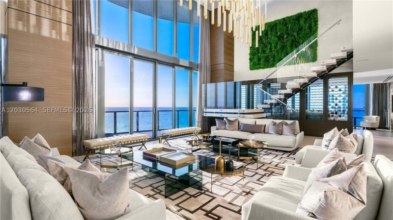 Comprar apartamento en Regalia PH-43