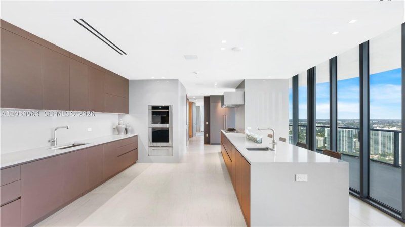 Comprar apartamento en Regalia PH-43