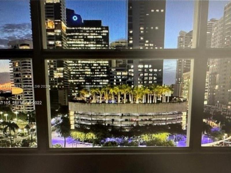 Comprar apartamento en Bayshore Place 1107C