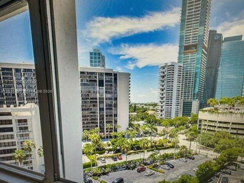 Comprar apartamento en Bayshore Place 1107C