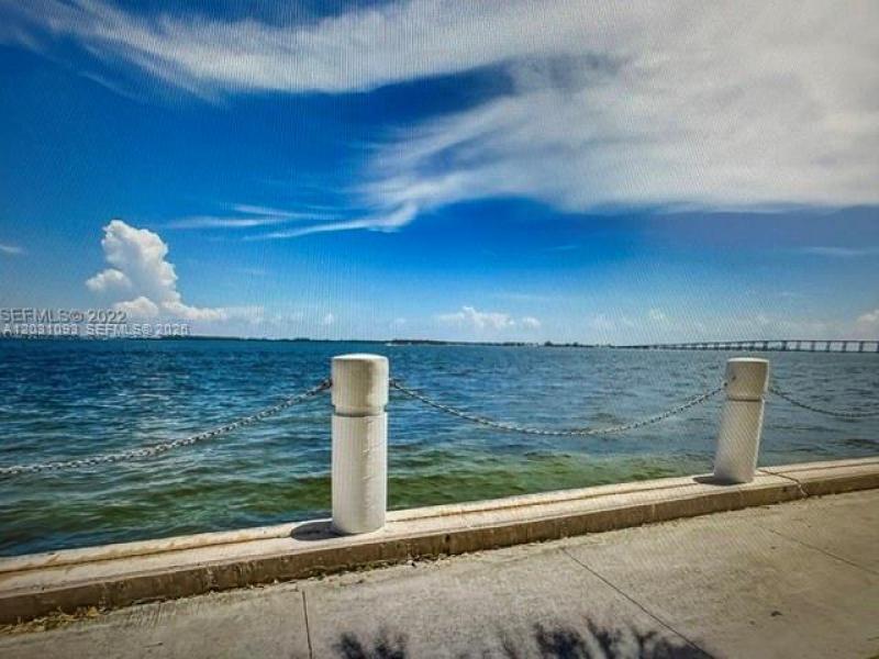 Bayshore Place Apt #1107C