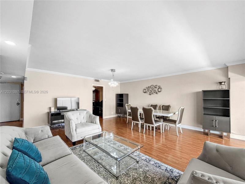 Property photo # 6