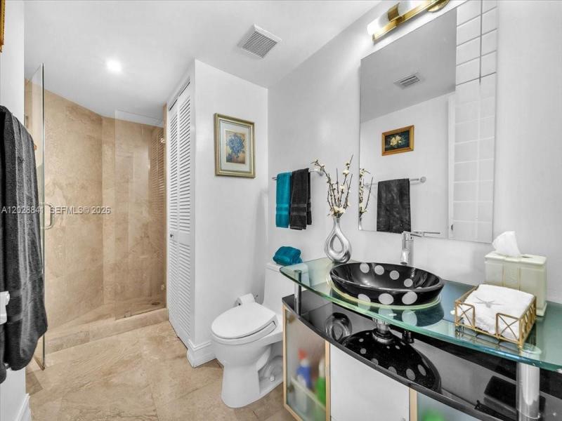 Comprar apartamento en Towers of Quayside 2 908