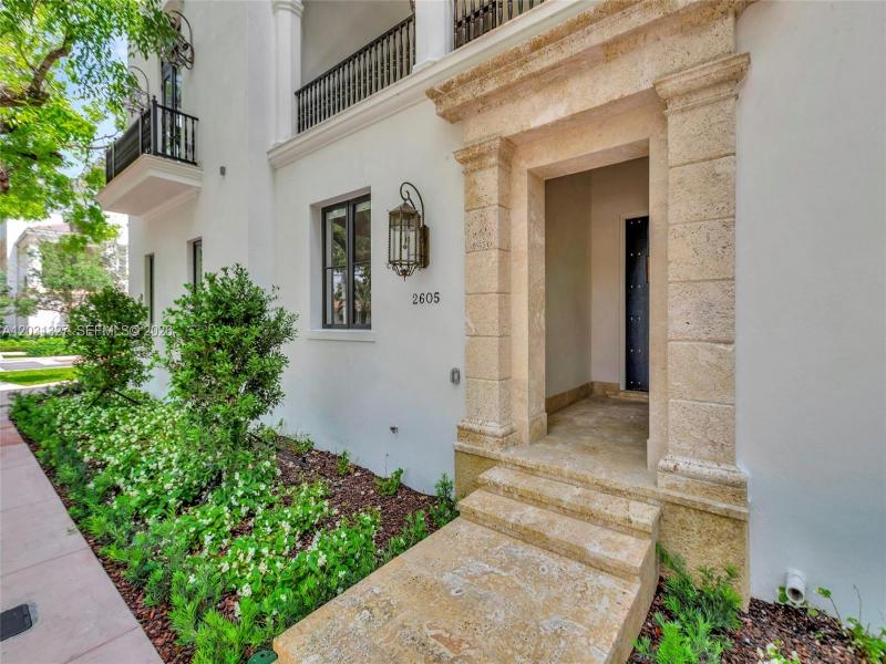 Property photo # 6