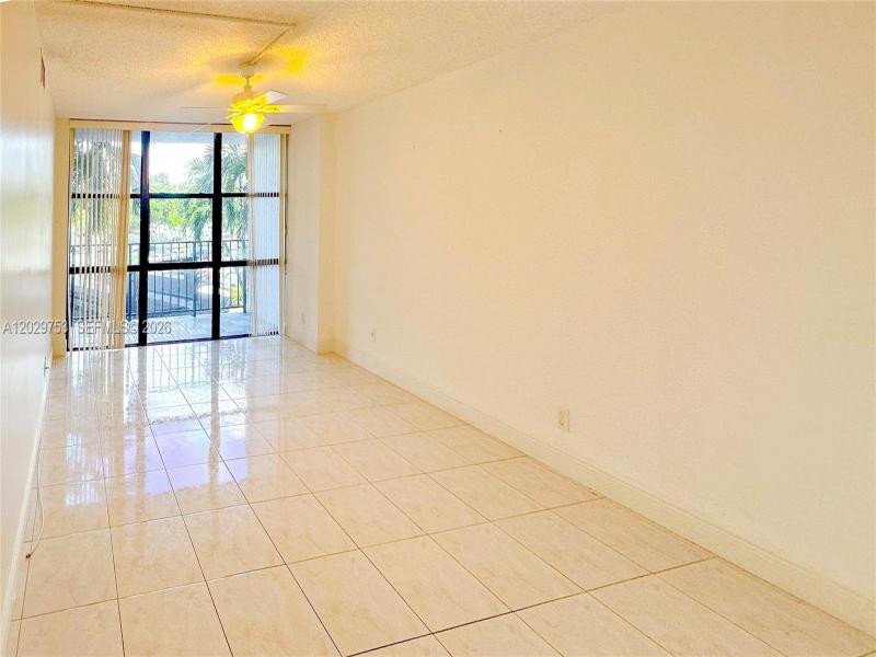 Condo for sale at Oceanview Park 323