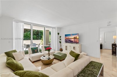 Ritz Carlton Coconut Grove Apt #207