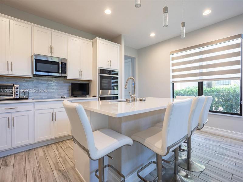 Property photo # 9