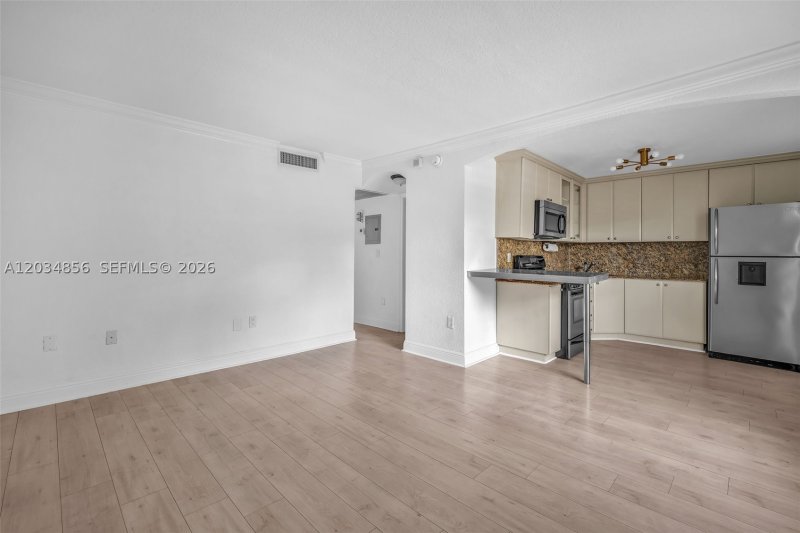 Property photo # 0