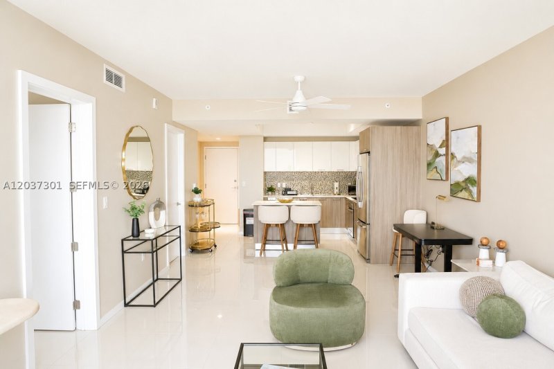 Alquiler de apartamento en 5300 Paseo 1510