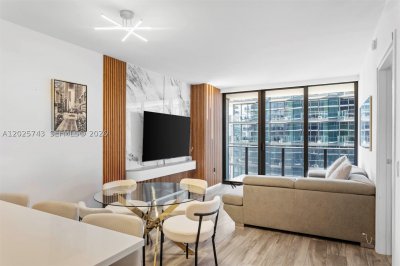 SLS Lux Brickell Apt #3207