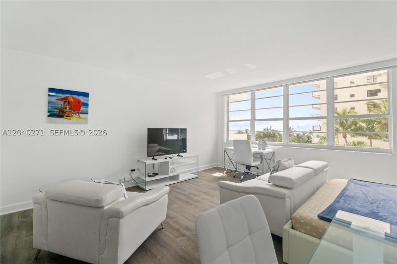 Apartment for rent at Oceania 1 538