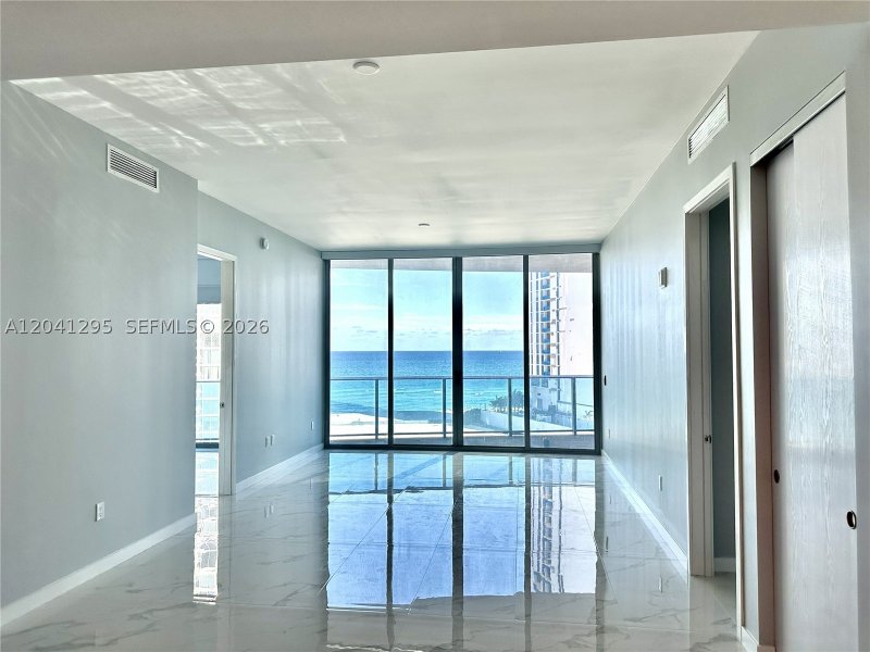 Comprar apartamento no Aurora 803