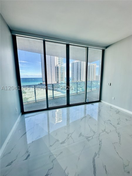 Comprar apartamento no Aurora 803