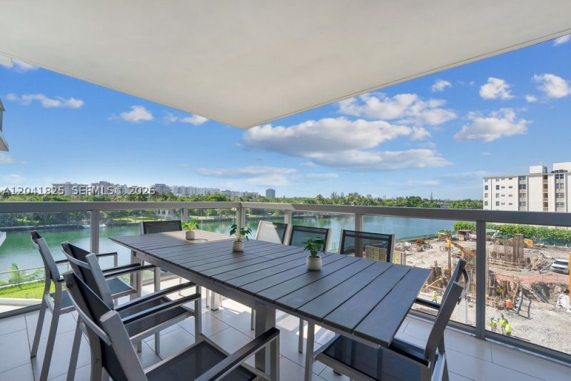 Alquiler de apartamento en The Ivory 507