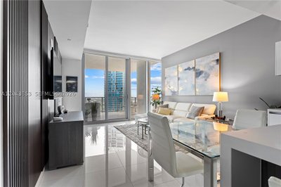 Paramount Miami WorldCenter Apt #3900