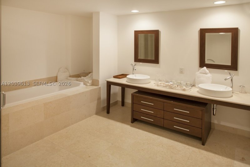 Alquiler de apartamento en Icon Brickell Tower I 4703