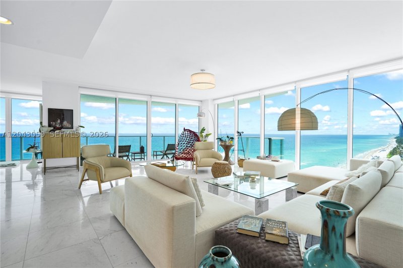 Comprar apartamento no Apogee Beach Hollywood 1901