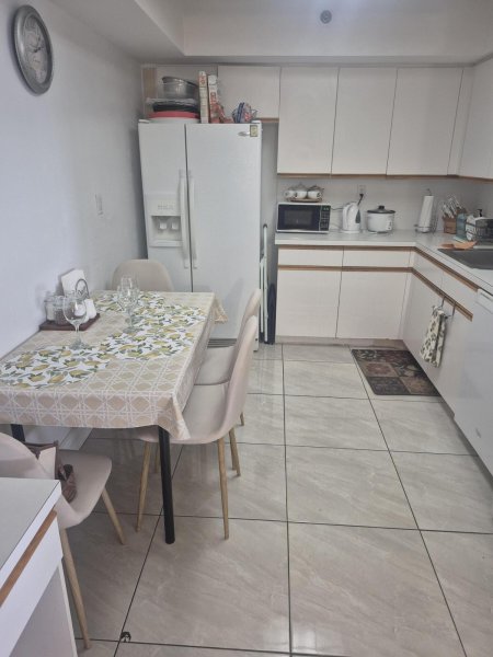 Comprar apartamento en Mystic Pointe 300 1202