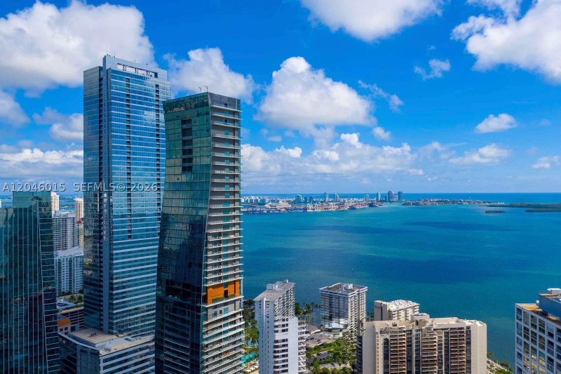 Echo Brickell Apt #1404