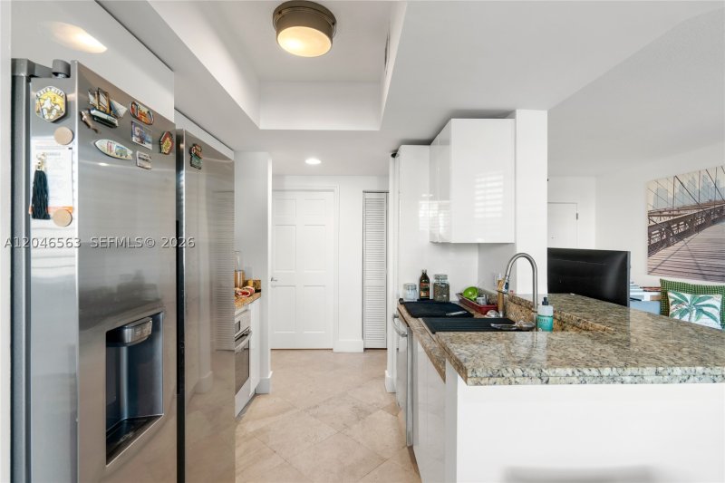 Condo for sale at Cosmopolitan 2309