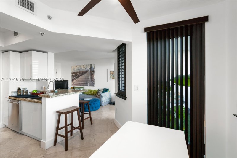 Condo for sale at Cosmopolitan 2309