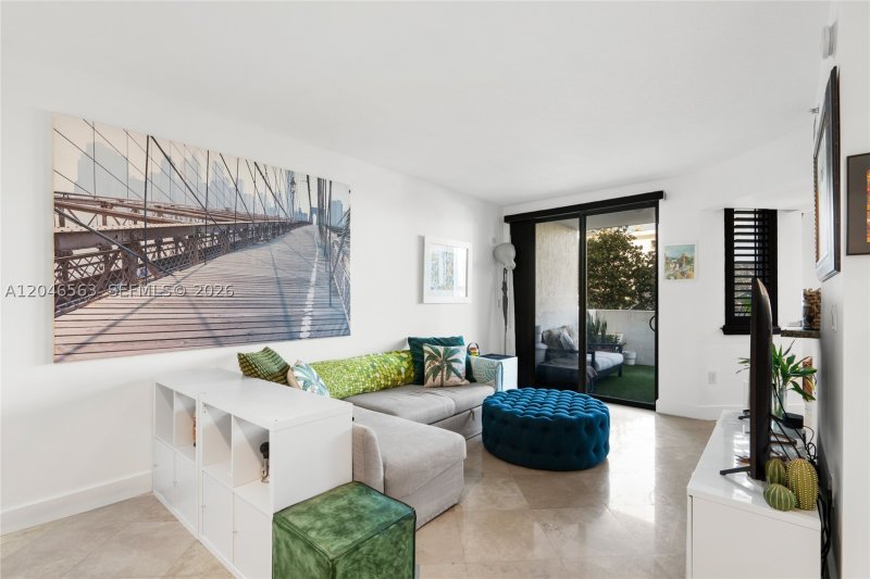 Condo for sale at Cosmopolitan 2309