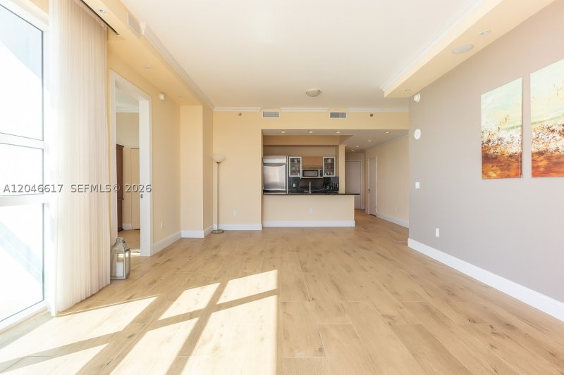 Condo for sale at The Plaza Tower I 5011