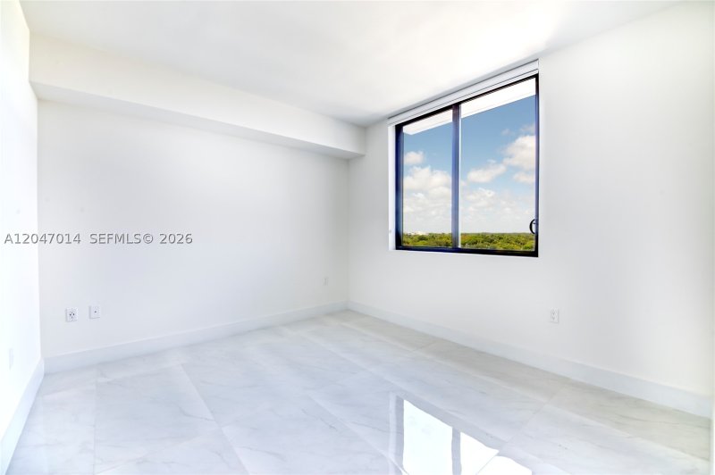 Alquiler de apartamento en Merrick Manor 733