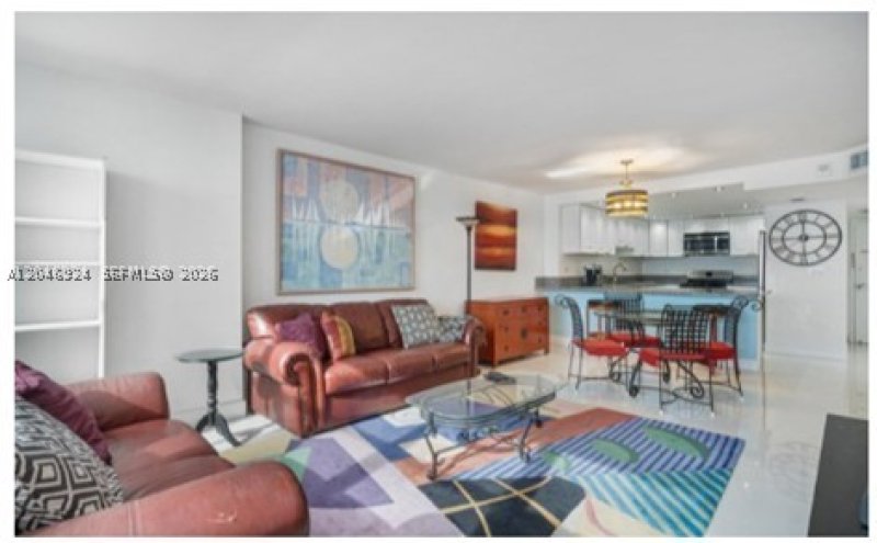 Condo for sale at Maison Grande 619