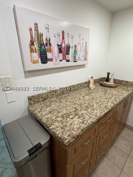 Condo for sale at Arlen House 1208