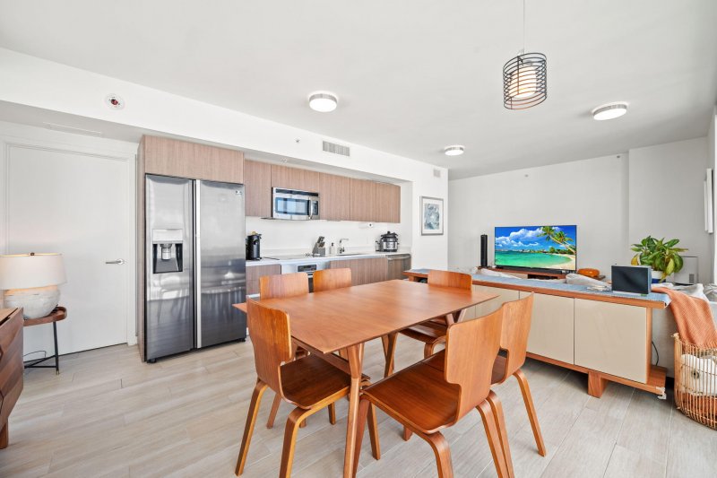 Property photo # 8