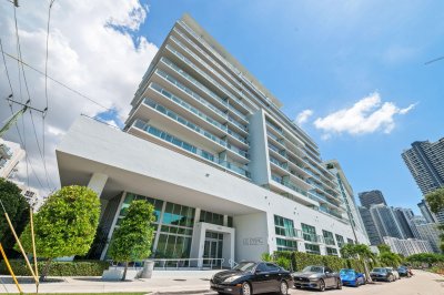 Le Parc at Brickell Apt #702