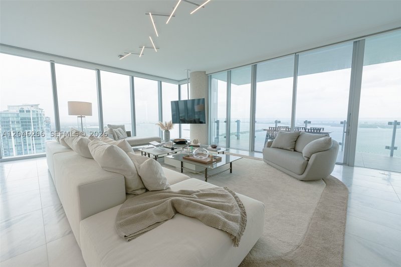 Missoni Baia Apt #4901