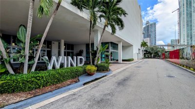 Wind by Neo Apt #704