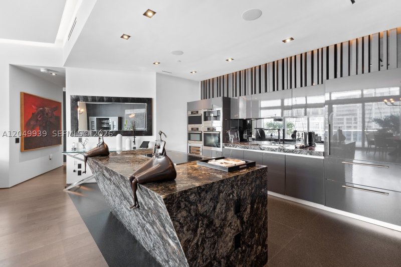 Comprar apartamento en Epic Miami PH-5404