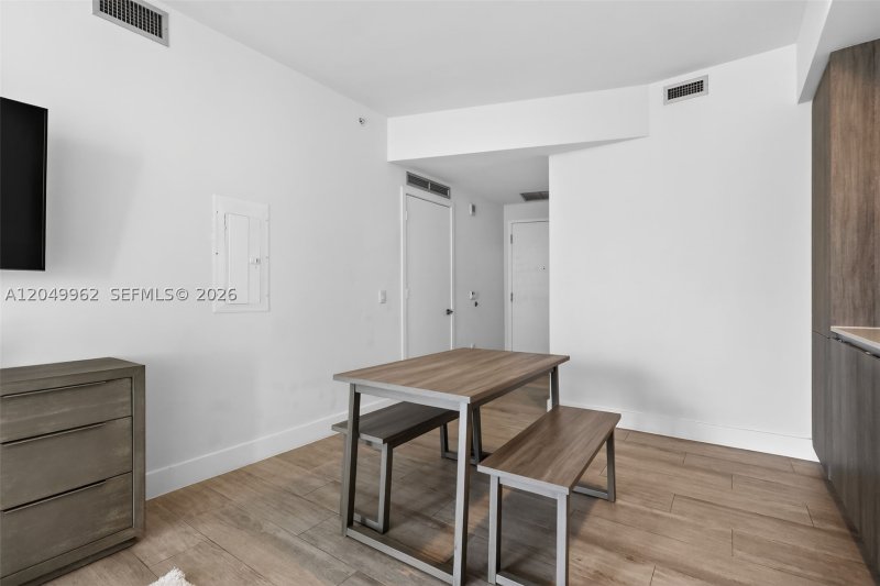 Apartment for rent at Biscayne Beach 1108