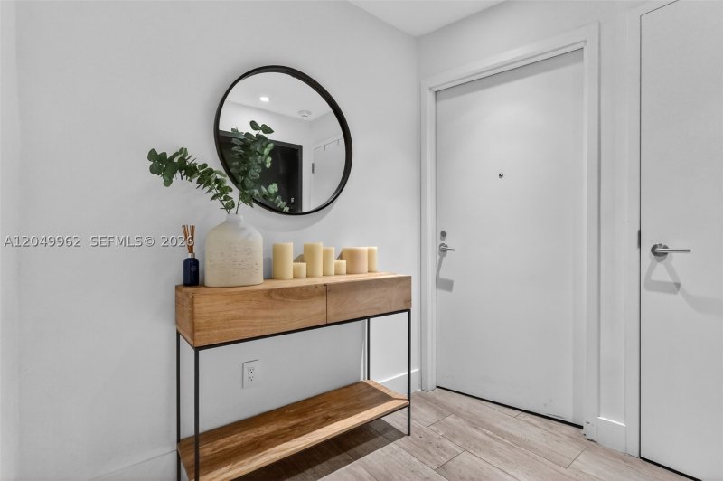 Apartment for rent at Biscayne Beach 1108