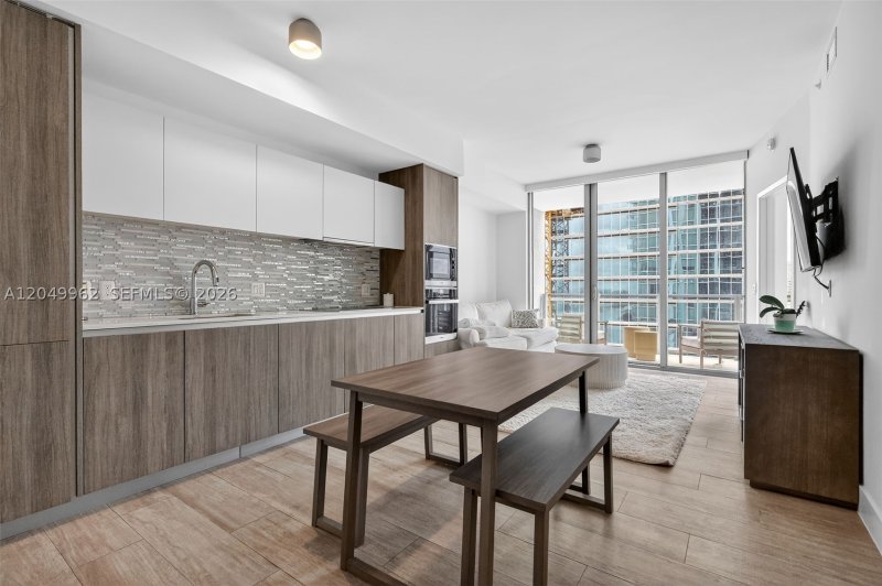 Apartment for rent at Biscayne Beach 1108