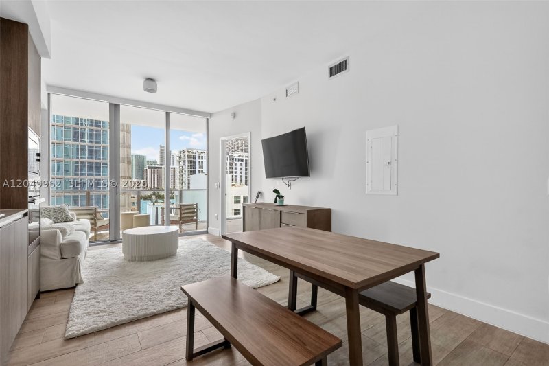 Apartment for rent at Biscayne Beach 1108