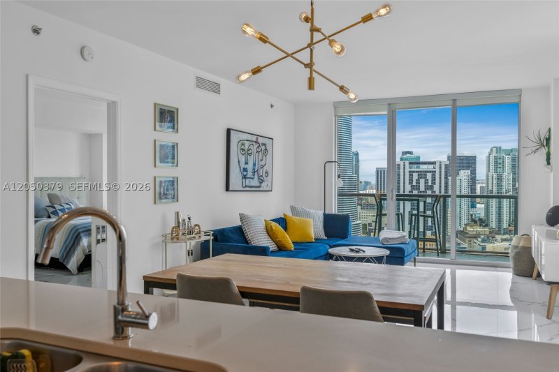 Apartment for rent at 500 Brickell West Tower 3807