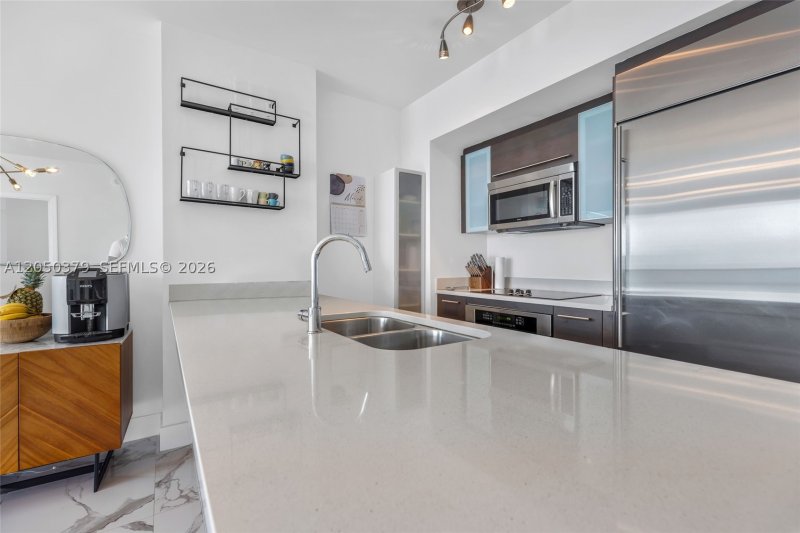 Apartment for rent at 500 Brickell West Tower 3807