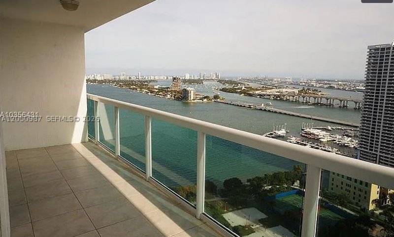 Condo for sale at 1800 Club 3014