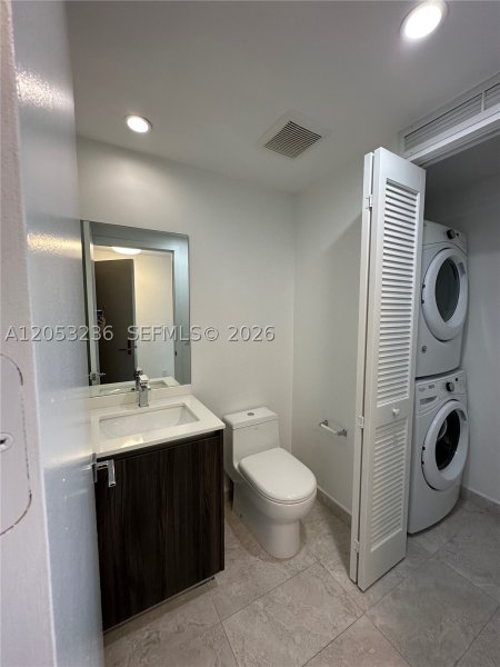 Apartment for rent at Aria on The Bay 3500