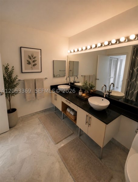 Apartment for rent at Brickell on the River North 3619