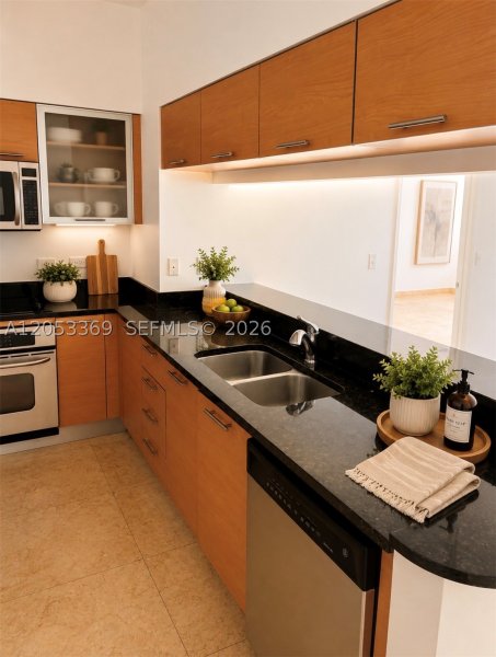 Apartment for rent at Brickell on the River North 3619