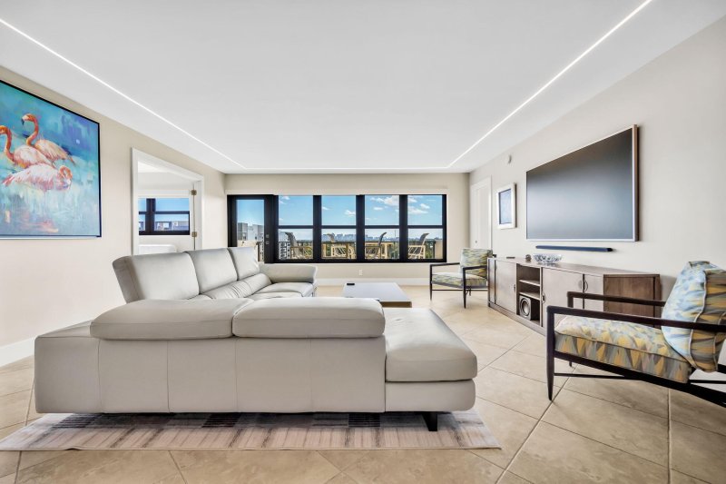 Condo for sale at The Tower at Port Royale 902