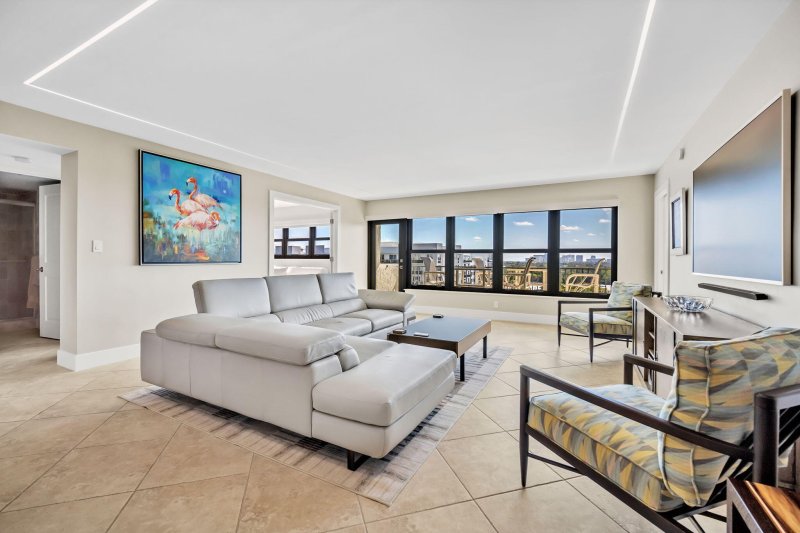 Condo for sale at The Tower at Port Royale 902