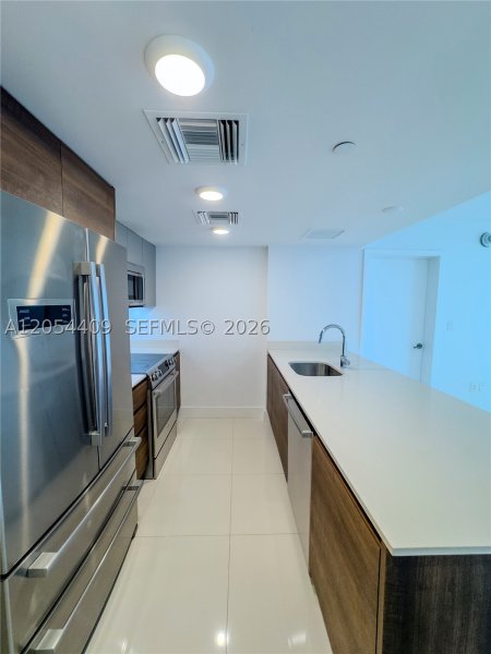 Apartment for rent at The Ivory 405